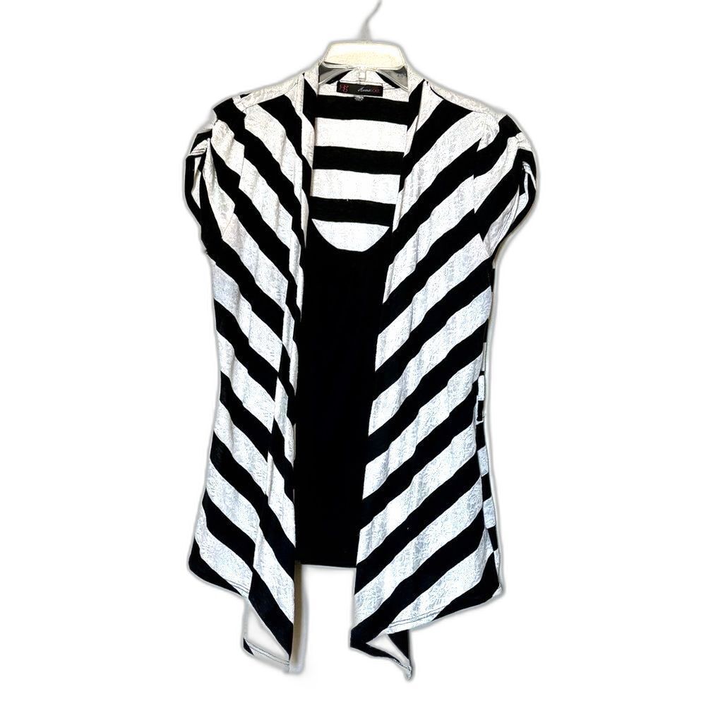 Heart Soul Y2K Crochet Top Womens XL Black White Boho Festival